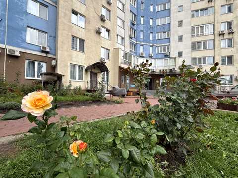 квартира по адресу Академика Глушкова просп., 9-В