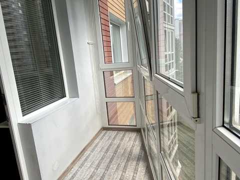 квартира по адресу Бориса Гмыри ул., 12-Б
