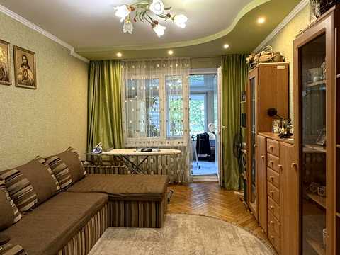 квартира за адресою Наукова вул., 24