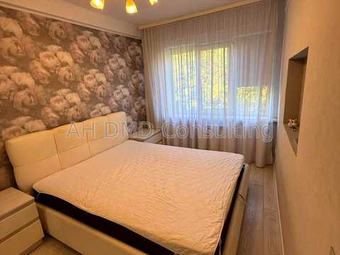квартира за адресою Зої Бутенко вул. (Сєченова), 3