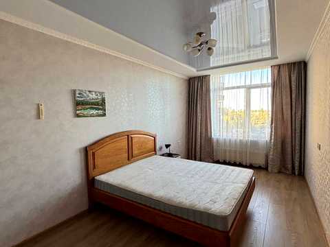 квартира за адресою Юнацька вул., 4