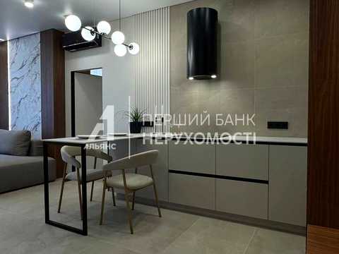 квартира за адресою Генуезька вул., 1Ж корпус 1