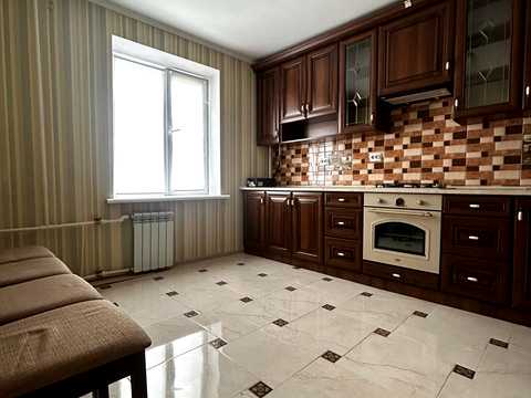 квартира по адресу Чорновола ул., 60