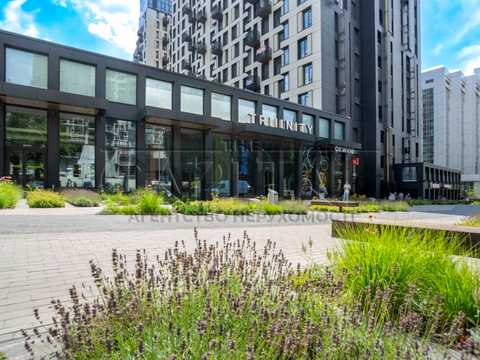 паркомісце за адресою Василя Тютюнника вул. (Анрі Барбюса), 39