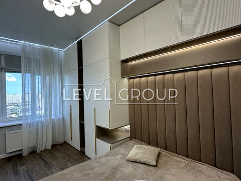 квартира за адресою Микільсько-Слобідська вул., 3-Б