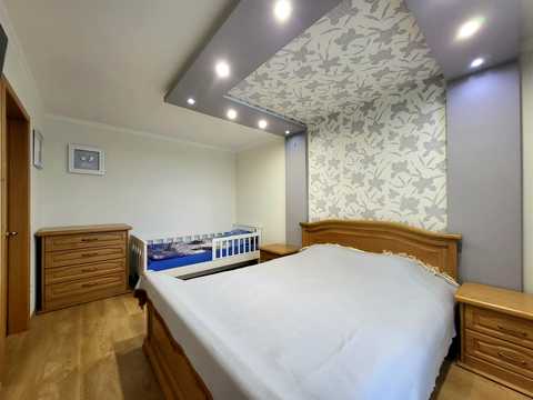 квартира по адресу Героев Крут ул. (Червоних Курсантів), 4а