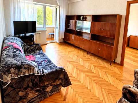 квартира за адресою Зодчих вул., 18-А
