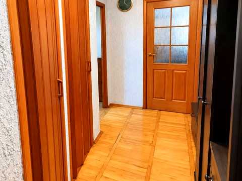 квартира за адресою Зодчих вул., 18-А