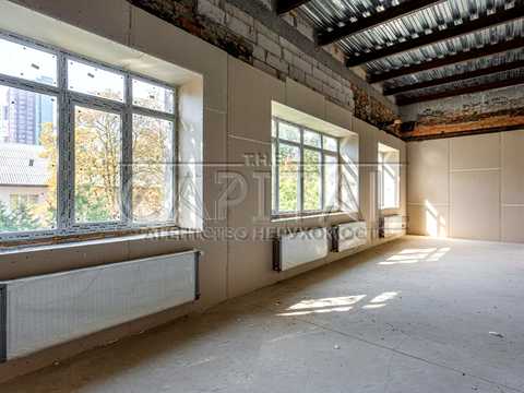 коммерческая по адресу Полковая ул., 76