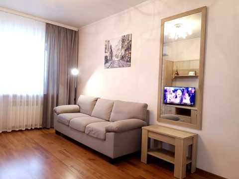 квартира за адресою Миру просп., 4