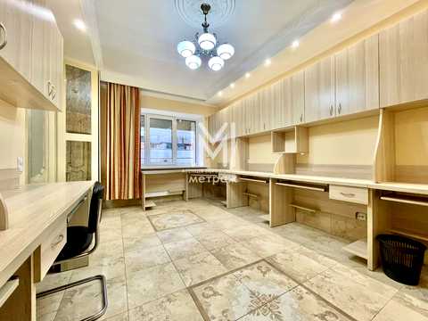 комерційна за адресою Харків, Шекспіра вул., 8