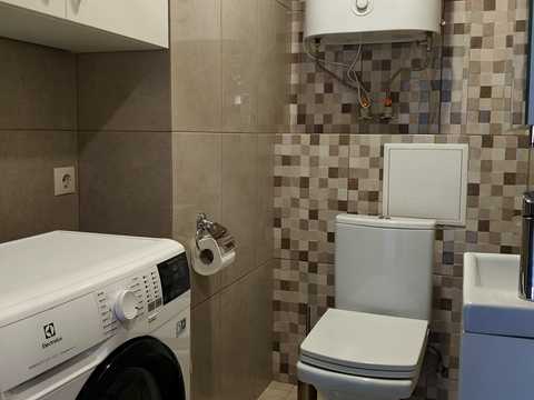 квартира по адресу Драгоманова ул., 2