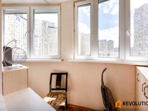 квартира за адресою Дніпровська набережна вул., 23