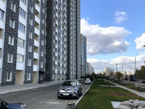 квартира за адресою Ревуцького вул., 54