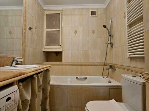 квартира по адресу Верховинная ул., 35