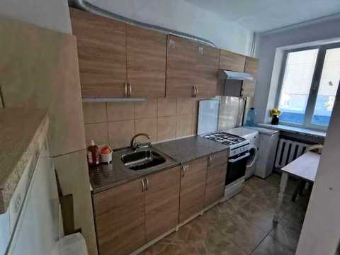 квартира за адресою Васильченка вул., 12