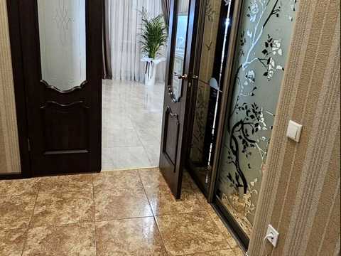 квартира за адресою Заліська вул., 5