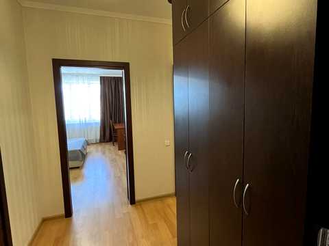 квартира за адресою Героїв полку "Азов" вул. (Маршала Малиновського), 4-В