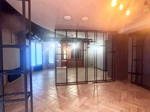 комерційна за адресою Старокозацька вул. (Комсомольська), 7