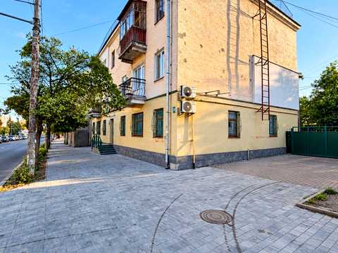 квартира за адресою Перемоги вул., 11