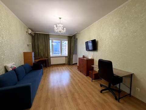 квартира за адресою Володимира Івасюка просп. (Героїв Сталінграду), 6