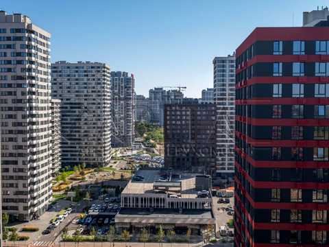 квартира по адресу Олександра Олеся ул., 10