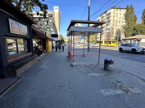 коммерческая по адресу Вадима Гетьмана ул. (Індустріальна), 10/37а