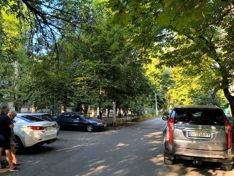 квартира за адресою Небесної Сотні просп. (Маршала Жукова), 41