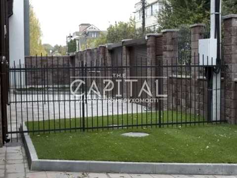 будинок за адресою Заломова Петра, 1