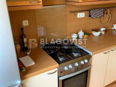 квартира за адресою Шовкуненка вул., 5