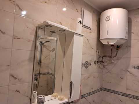 квартира за адресою Богатирська вул., 6-А