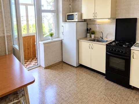 квартира за адресою Мілютенка вул., 11-А