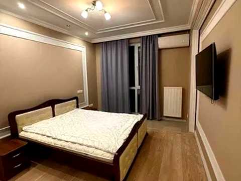 квартира за адресою Малинова вул., 8