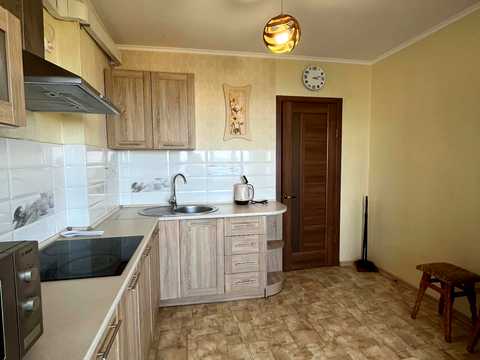 квартира за адресою Паркова вул., 46б