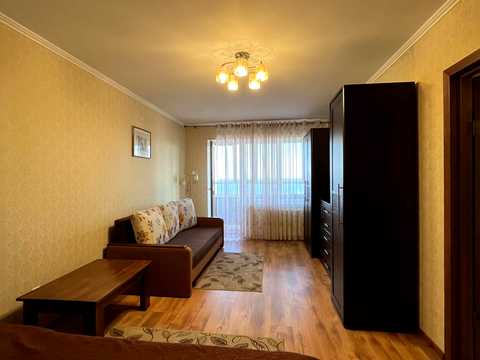 квартира за адресою Паркова вул., 46б