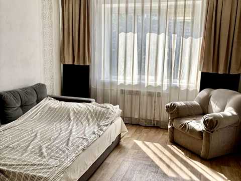 квартира за адресою Київ, Урлівська вул., 1/8