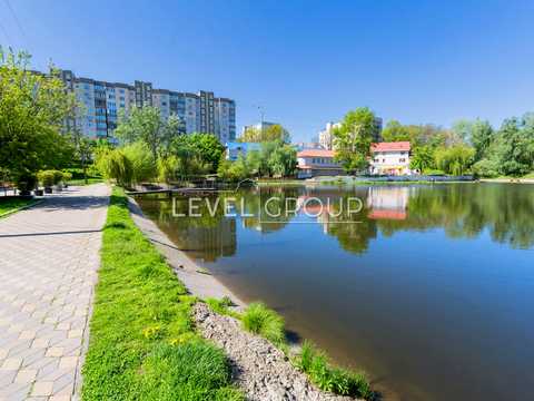 комерційна за адресою Обухів, Лесі Українки вул., 55