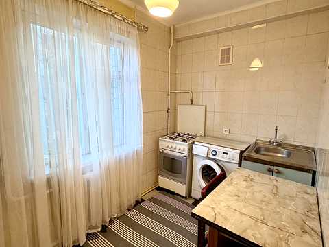 квартира по адресу Івана Їжакевича ул., 4