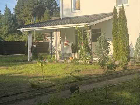 будинок за адресою Центральна вул.