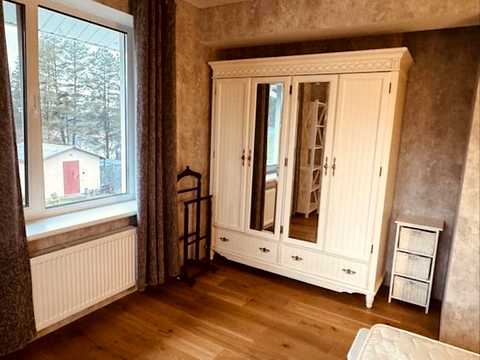 будинок за адресою Центральна вул.