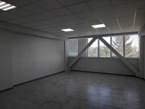 коммерческая по адресу Киевская ул., 4