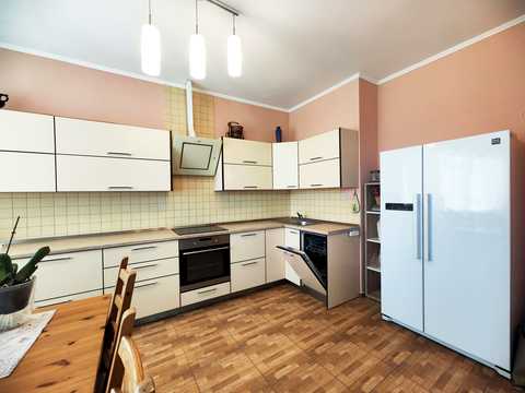 квартира за адресою Яблунева вул., 4