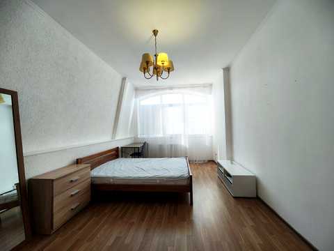 квартира за адресою Яблунева вул., 4