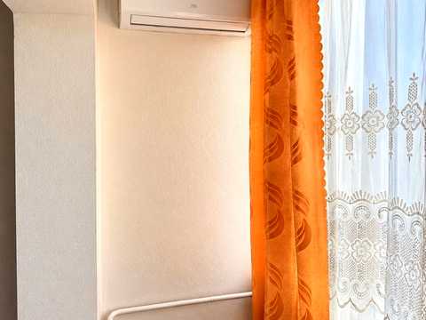 квартира за адресою Митрополита Андрея Шептицького вул. (Анатолія Луначарського), 24