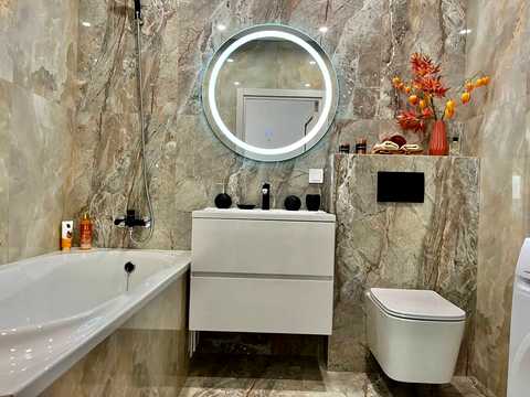 квартира за адресою Миколаївська вул., 10