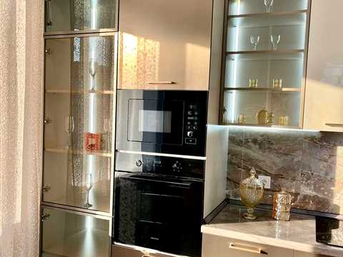 квартира за адресою Миколаївська вул., 10