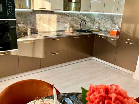 квартира за адресою Миколаївська вул., 10