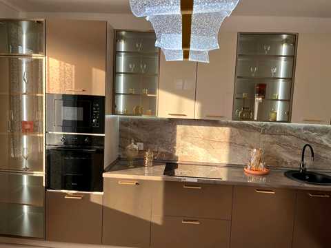 квартира за адресою Миколаївська вул., 10