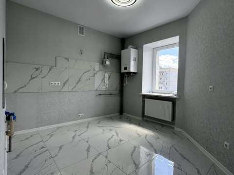 квартира за адресою Водопровідна вул., 43