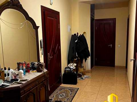 квартира за адресою Наукова вул., 49-А